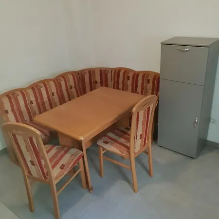 Apartment Herberge-duisburg-beeck Duisburg